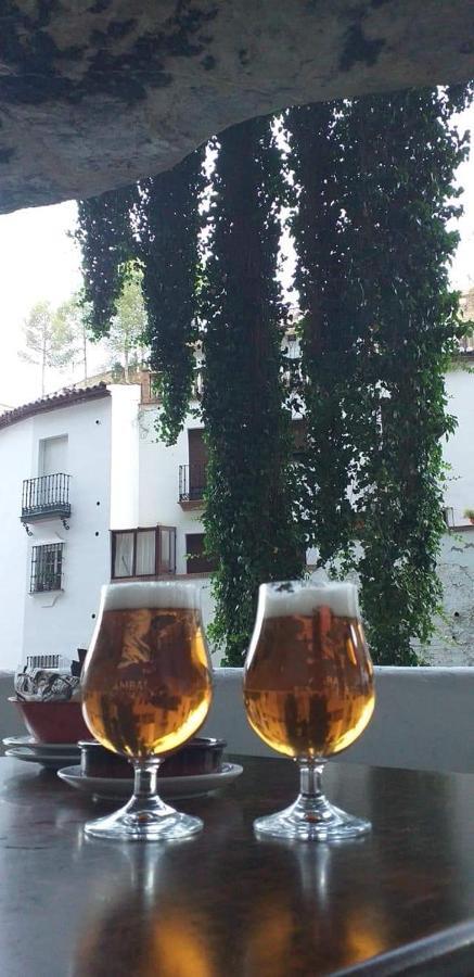 Apartament La Casa Del Rio Setenil De Las Bodegas Zewnętrze zdjęcie