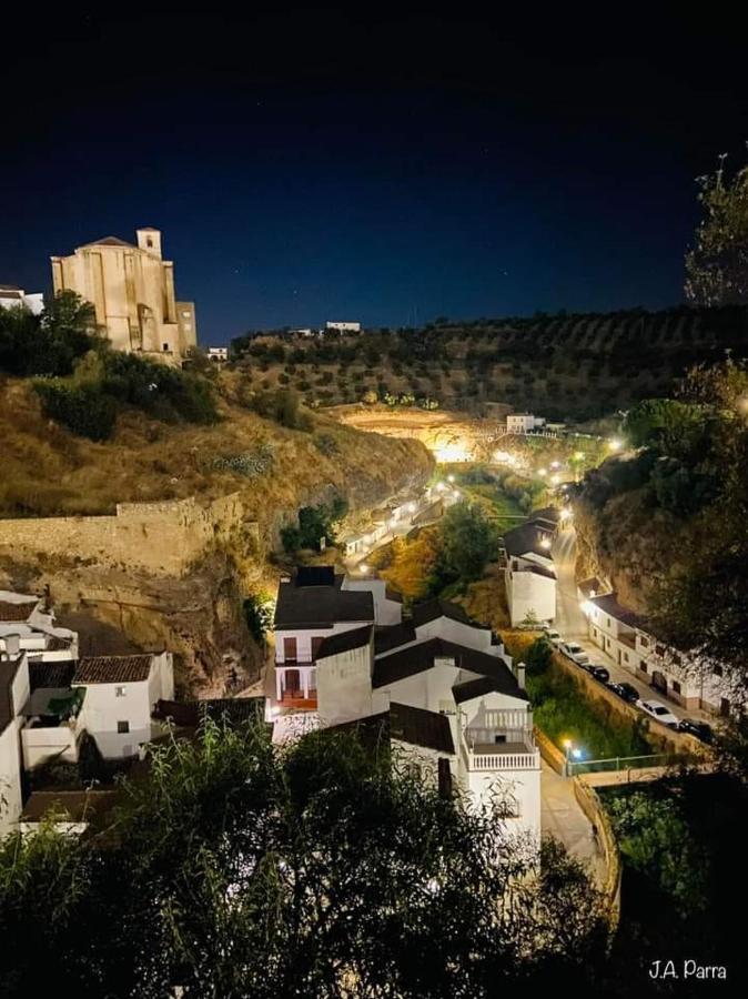 Apartament La Casa Del Rio Setenil De Las Bodegas Zewnętrze zdjęcie