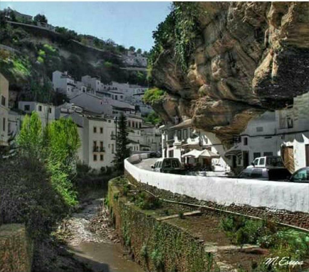 Apartament La Casa Del Rio Setenil De Las Bodegas Zewnętrze zdjęcie