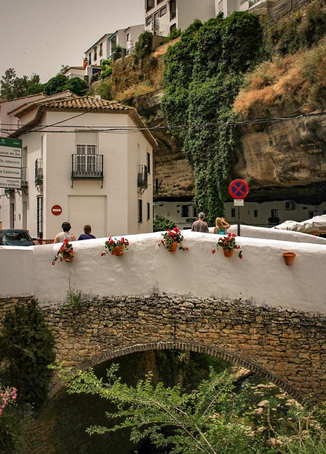 Apartament La Casa Del Rio Setenil De Las Bodegas Zewnętrze zdjęcie